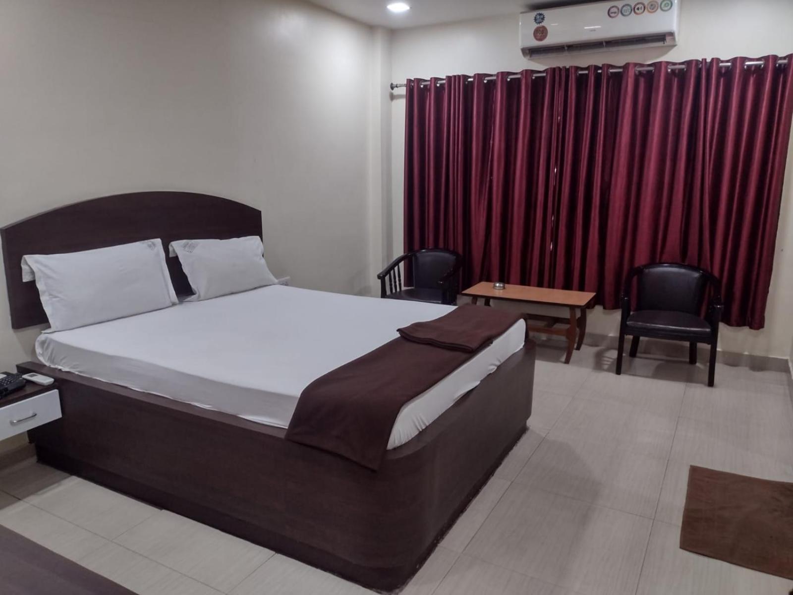 Hotel Annapurna Guntūr Buitenkant foto